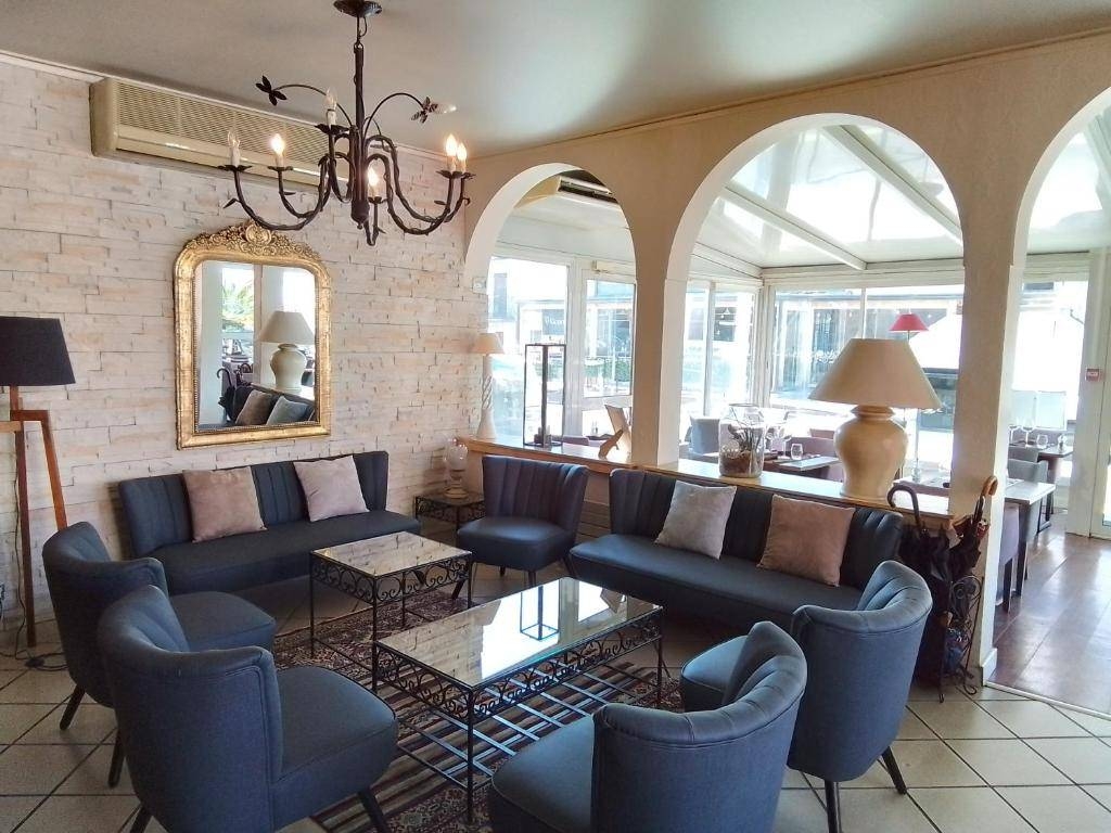 Franceschini - restaurant GHISONACCIA - Restaurant Solenzara